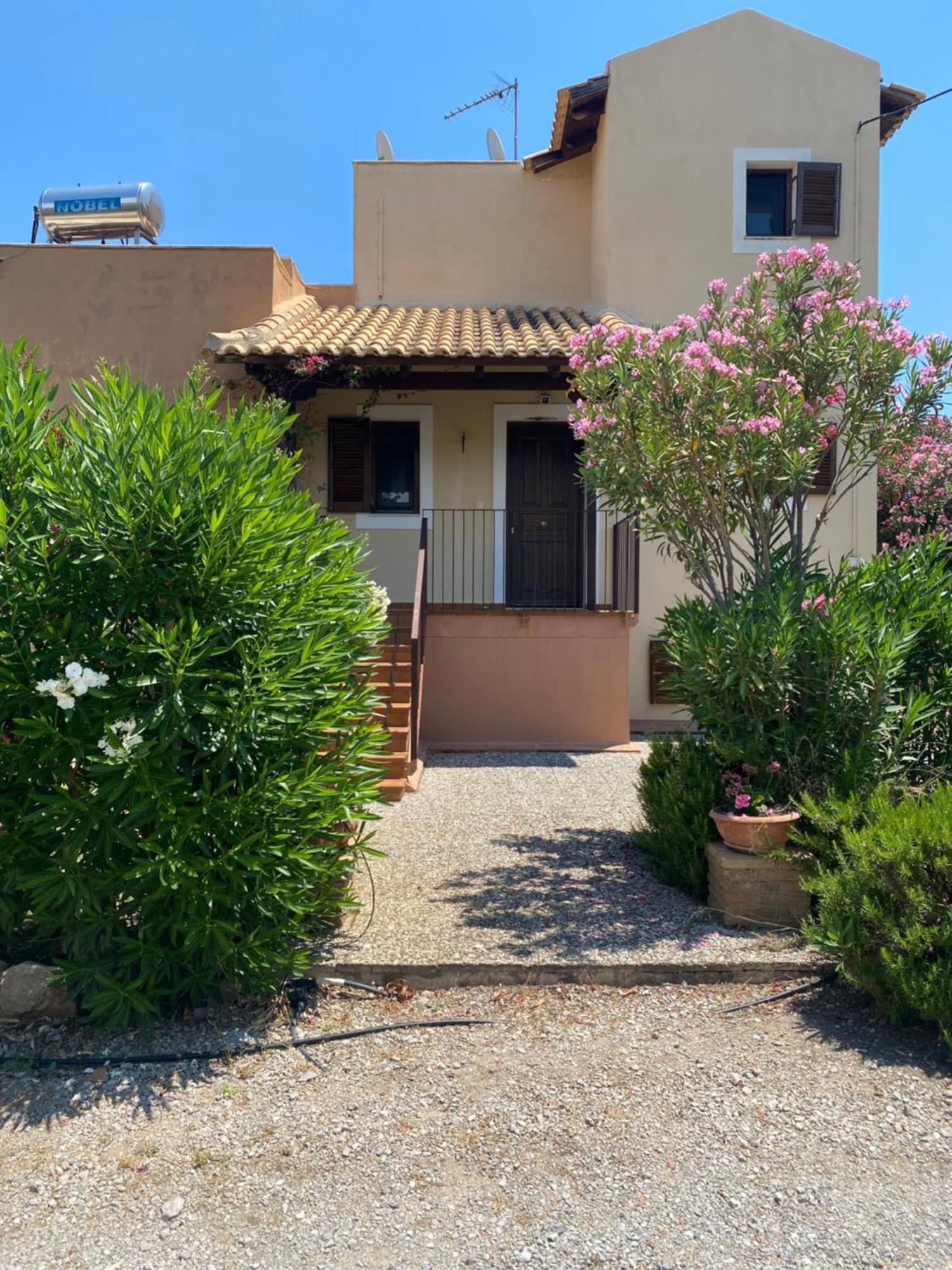 Georges Villa Galaxidi, Family, Pool And Garden 외부 사진