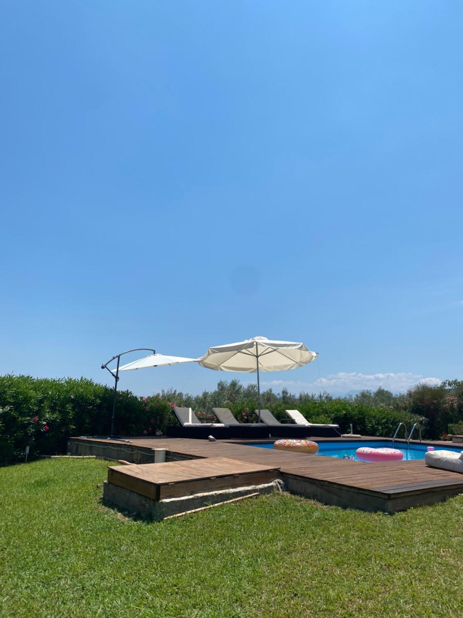 Georges Villa Galaxidi, Family, Pool And Garden 외부 사진